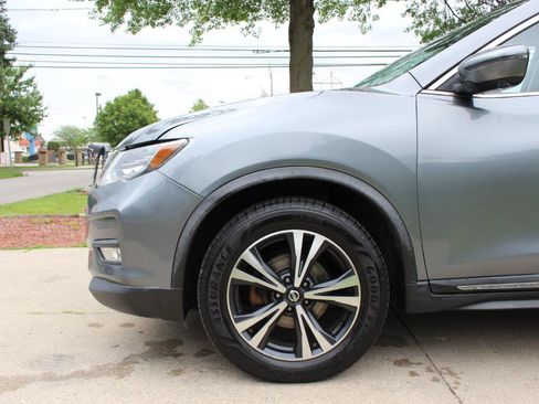 Used 2018 Nissan Rogue SL w/ Premium Package AWD/4WD image 47