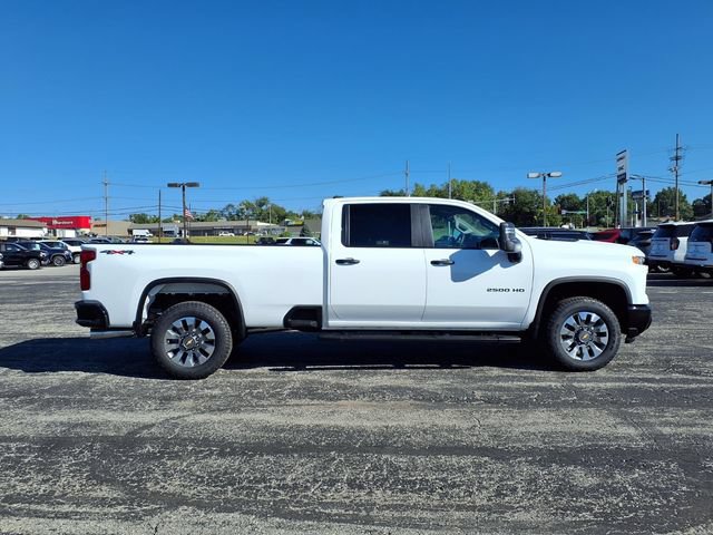 New 2026 Chevrolet Silverado 2500 Custom w/ Custom Value Package AWD/4WD image 2