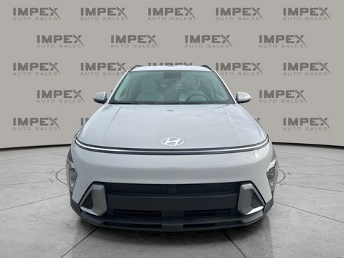 Used 2025 Hyundai Kona SEL image 8