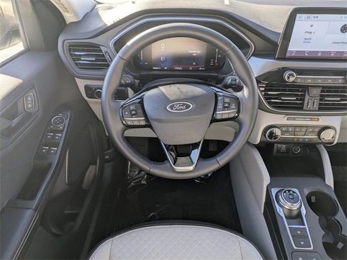 Used 2024 Ford Escape Active image 13
