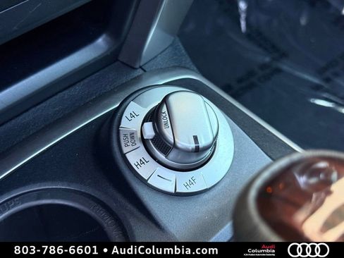 Used 2023 Toyota 4Runner Limited AWD/4WD image 33