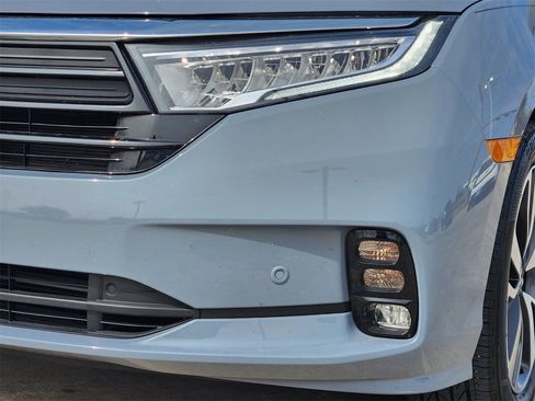 Used 2024 Honda Odyssey Touring image 9