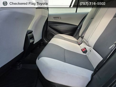 Used 2023 Toyota Corolla LE image 38