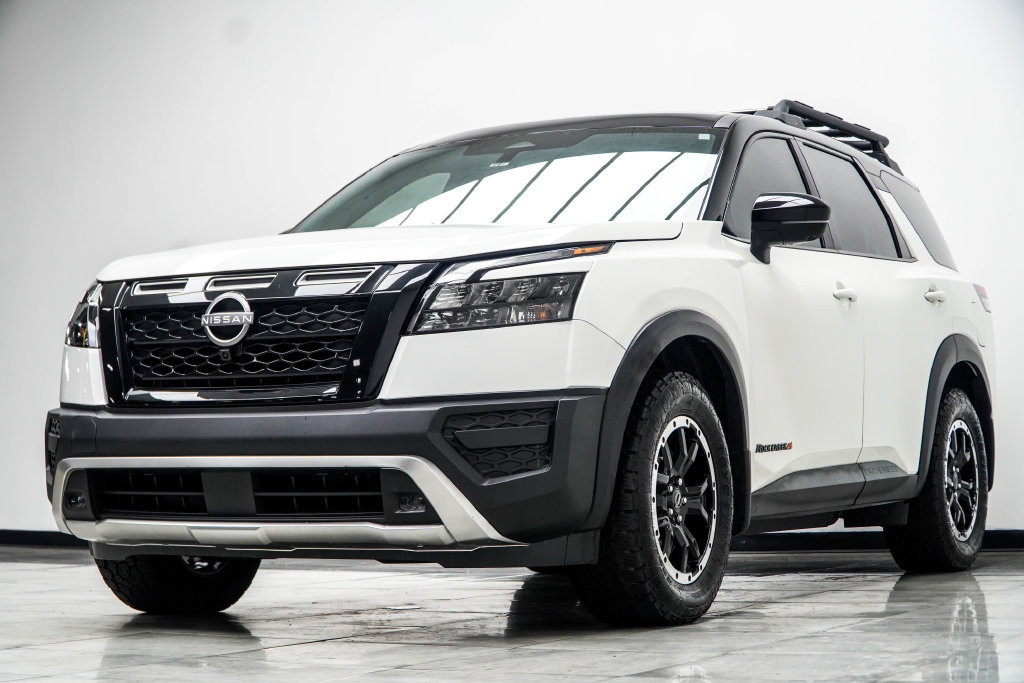 Used 2024 Nissan Pathfinder Rock Creek AWD/4WD image 9