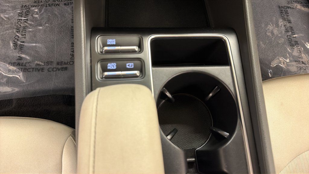Used 2025 Hyundai Sonata SEL FWD image 22