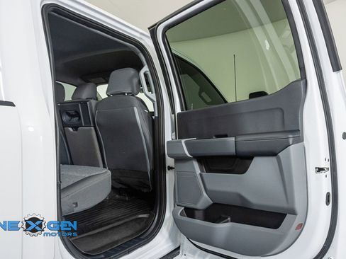 Used 2024 Ford F250 XL w/ STX Appearance Package AWD/4WD image 28