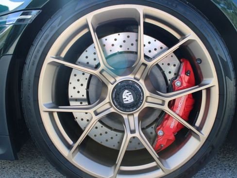 Used 2022 Porsche 911 GT3 image 11