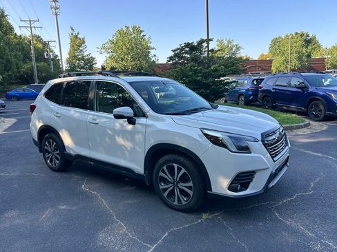 Used 2024 Subaru Forester Limited AWD/4WD image 1