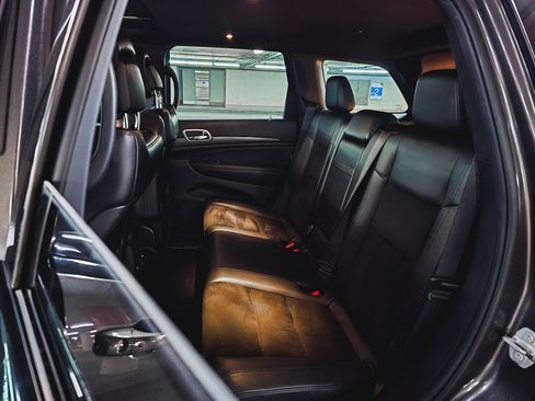 Used 2020 Jeep Grand Cherokee Altitude AWD/4WD image 20