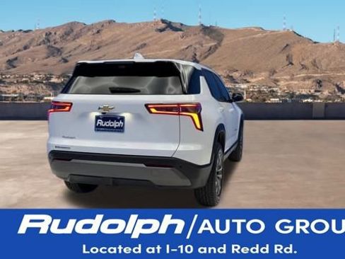 Used 2025 Chevrolet Equinox LT w/ Safety and Technology Package image 5