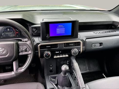 Certified 2025 Toyota Tacoma SR w/ SR Upgrade Package AWD/4WD image 7