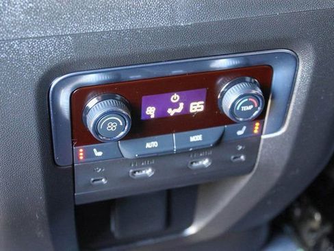 New 2026 Chevrolet Tahoe High Country AWD/4WD image 21