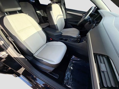 Used 2020 Volkswagen Jetta R-Line FWD image 13