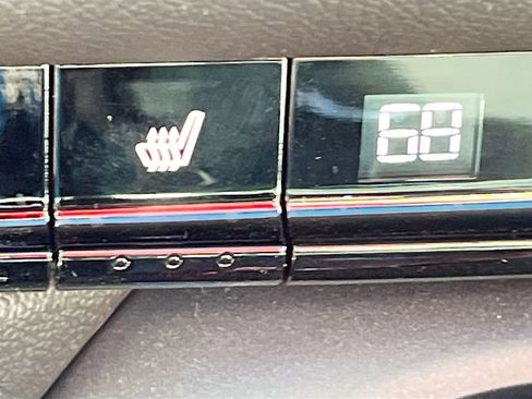 Used 2023 Chevrolet Blazer RS image 21