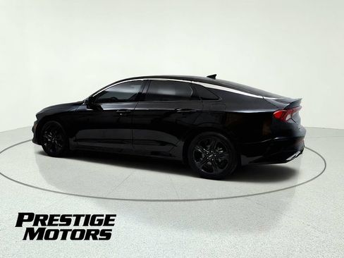 Used 2023 Kia K5 GT-Line image 5