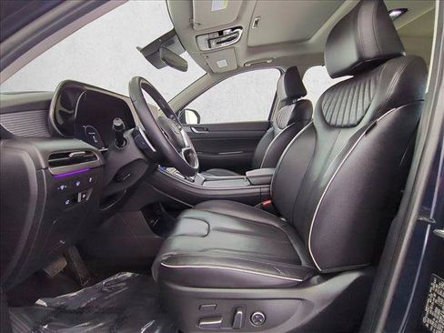Used 2024 Hyundai Palisade Limited AWD/4WD image 17