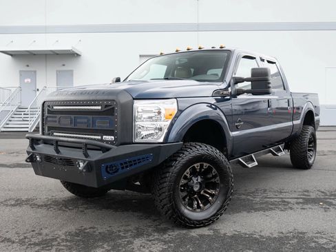 Used 2013 Ford F350 Lariat w/ Chrome Pkg image 1