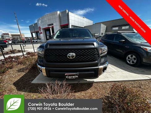 Used 2018 Toyota Tundra SR5 image 2