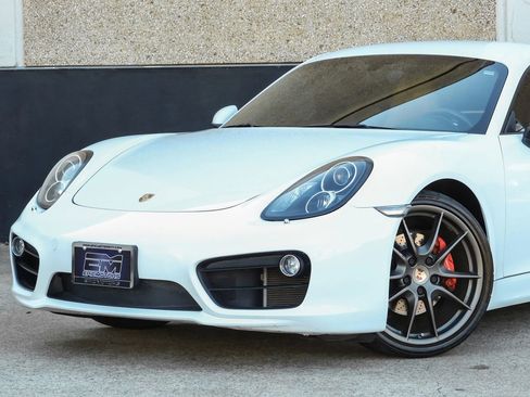Used 2014 Porsche Cayman S image 4