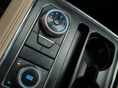 Used 2022 Ford Expedition XLT AWD/4WD image 35
