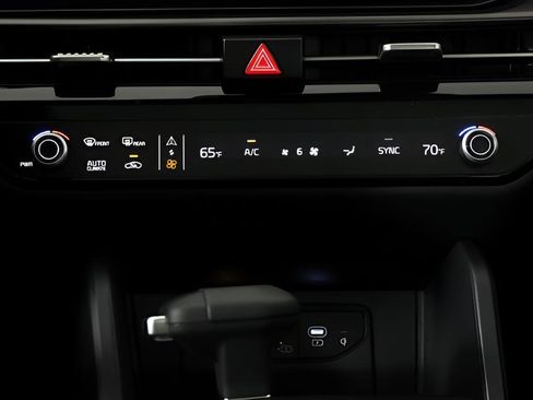 New 2026 Kia Sportage SX FWD image 40