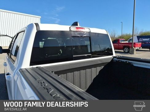 Used 2019 RAM 1500 Big Horn image 9