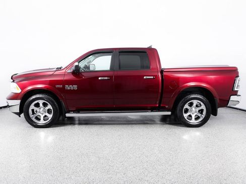 Used 2016 RAM 1500 Laramie w/ Convenience Group AWD/4WD image 5