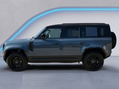 Used 2025 Land Rover Defender 110 X-Dynamic SE image 6