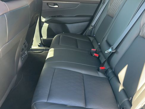 New 2026 Nissan Murano Platinum image 15