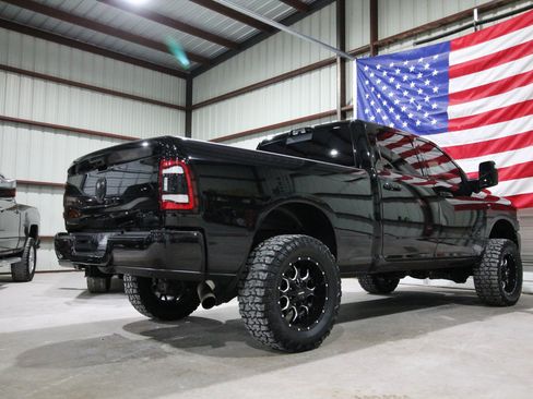 Used 2024 RAM 3500 Laramie w/ Night Edition AWD/4WD image 11
