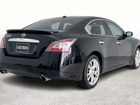 Used 2012 Nissan Maxima 3.5 SV w/ Premium Pkg image 2