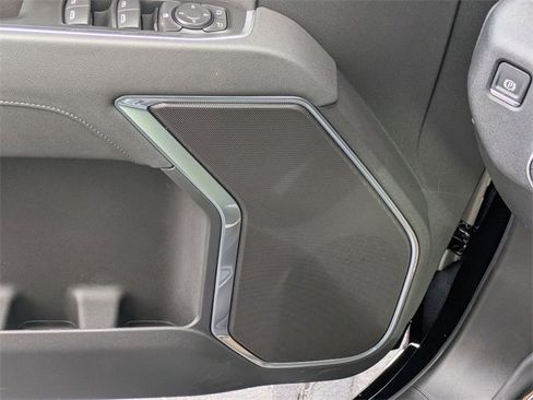 New 2026 GMC Sierra 1500 Elevation image 13