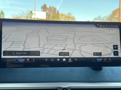 New 2026 BMW iX xDrive45 image 5