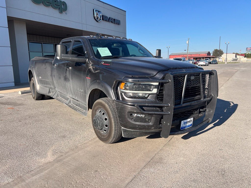 Used 2022 RAM 3500 Laramie AWD/4WD image 8