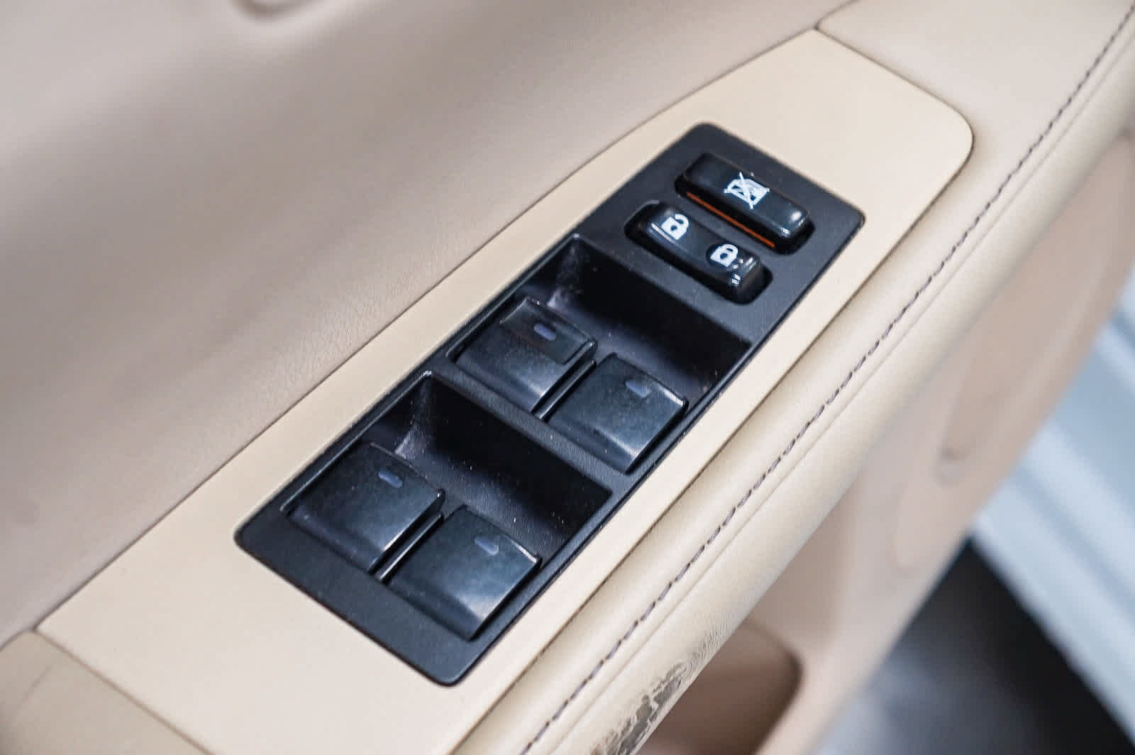 Used 2013 Lexus ES 350 w/ Premium Pkg FWD image 19