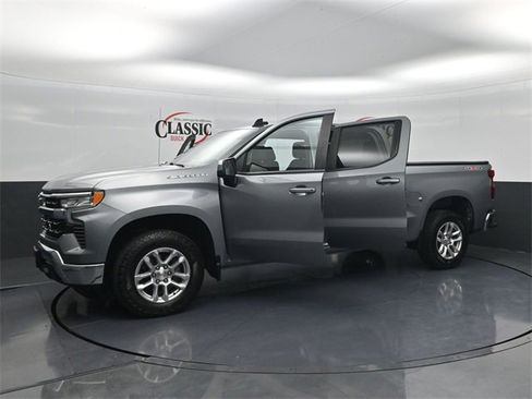 Used 2023 Chevrolet Silverado 1500 LT image 34