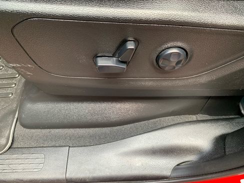 Used 2019 RAM 1500 Big Horn image 26