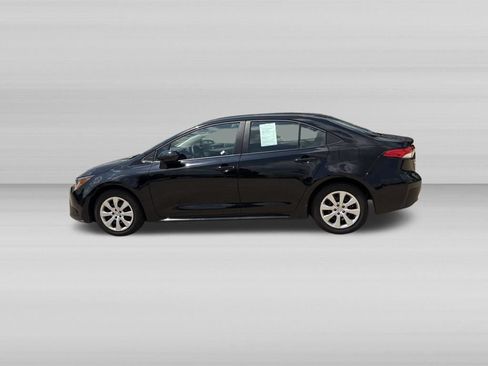Used 2026 Toyota Corolla LE FWD image 7