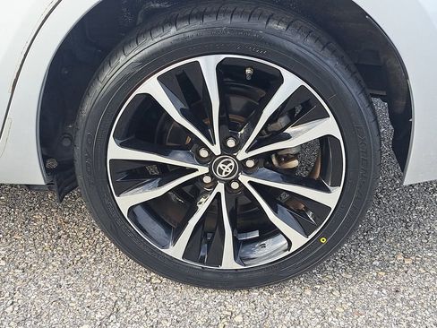 Used 2017 Toyota Corolla SE image 5