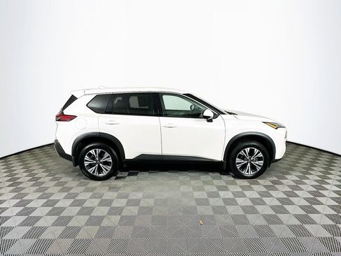 Certified 2021 Nissan Rogue SV image 11
