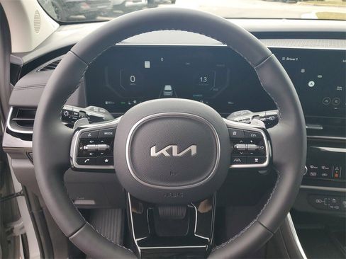 New 2026 Kia Carnival SX Prestige image 11