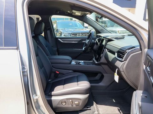 New 2026 GMC Acadia Elevation w/ Super Cruise Package AWD/4WD image 33