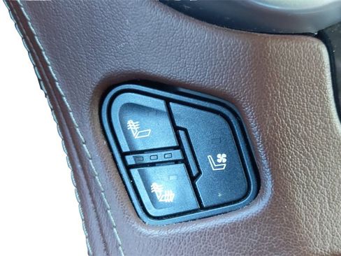 Used 2017 Chevrolet Tahoe Premier image 27