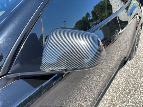 Used 2021 Tesla Model Y Performance image 35