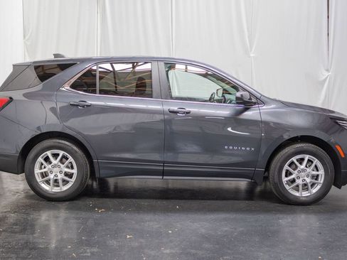 Used 2022 Chevrolet Equinox LT image 4