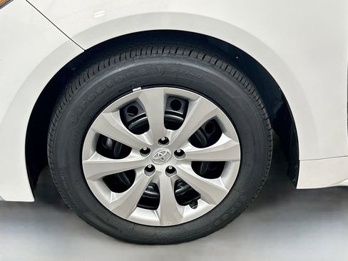 New 2026 Toyota Corolla LE image 9