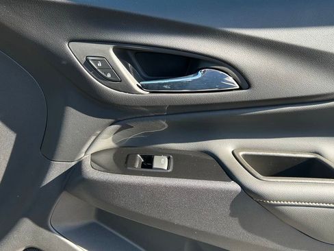 Used 2024 Chevrolet Equinox Premier w/ LPO, Floor Liner Package image 10