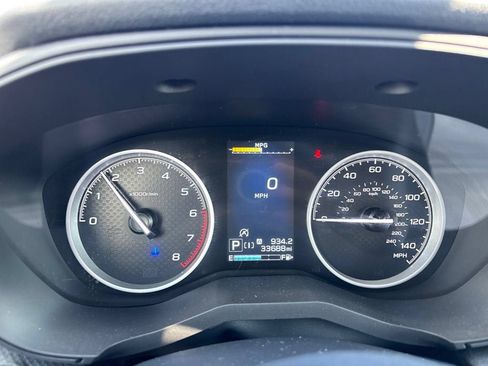 Used 2024 Subaru Forester Premium AWD/4WD image 14