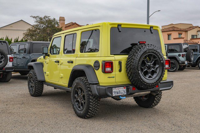 Used 2023 Jeep Wrangler Unlimited w/ Cold Weather Group AWD/4WD image 6