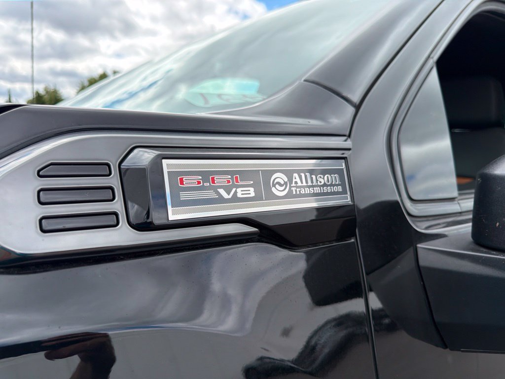 Used 2024 GMC Sierra 2500 AT4 w/ AT4 Premium Plus Package AWD/4WD image 7